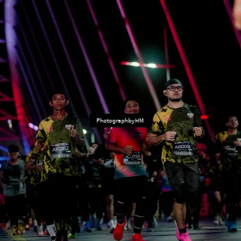 Runner Photo 6692172
