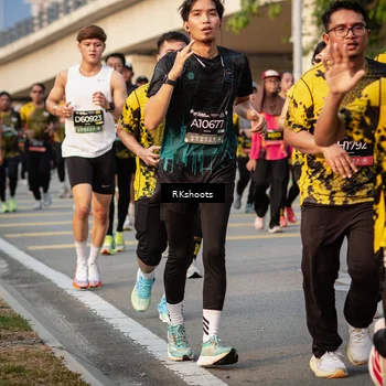 Runner Photo 6692179
