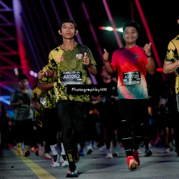 Runner Photo 6692200