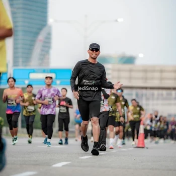 Runner Photo 6692242