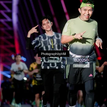 Runner Photo 6692307