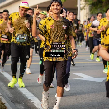 Runner Photo 6692335