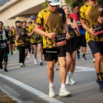 Runner Photo 6692359
