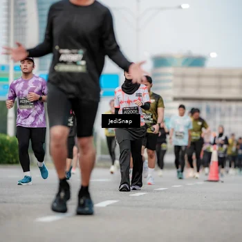 Runner Photo 6692378