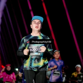 Runner Photo 6692534