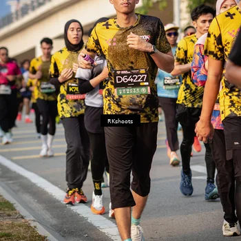 Runner Photo 6692563
