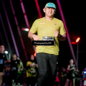 Runner Photo 6692709