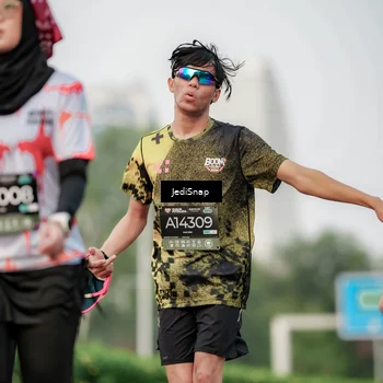 Runner Photo 6692712