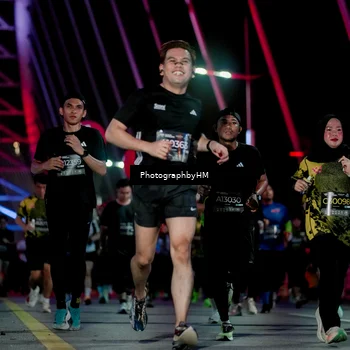 Runner Photo 6692730