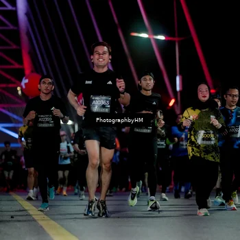 Runner Photo 6692731