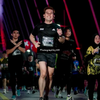 Runner Photo 6692733