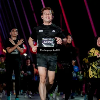 Runner Photo 6692737