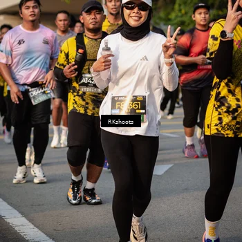 Runner Photo 6692769