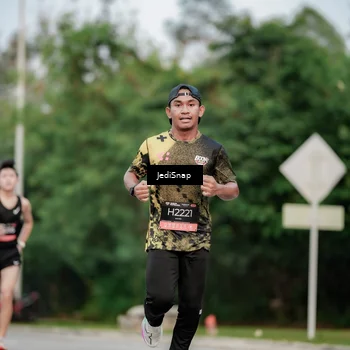 Runner Photo 6692816