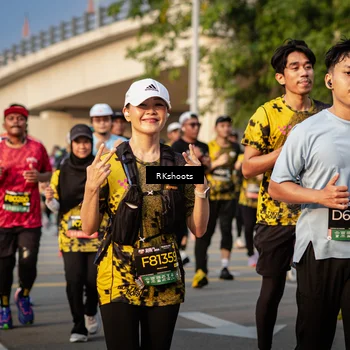 Runner Photo 6692870
