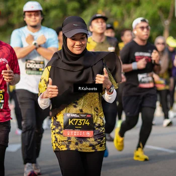 Runner Photo 6692880