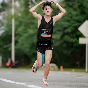Runner Photo 6692901