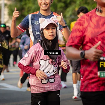 Runner Photo 6692903