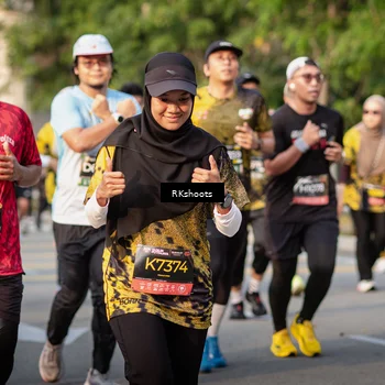 Runner Photo 6692910