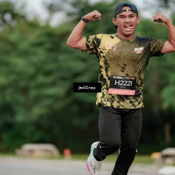 Runner Photo 6692926