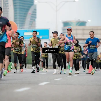 Runner Photo 6692977
