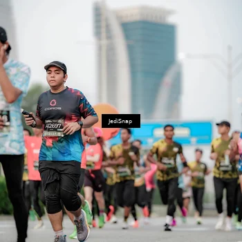 Runner Photo 6692991