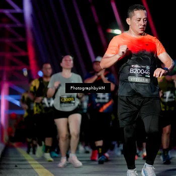 Runner Photo 6693002