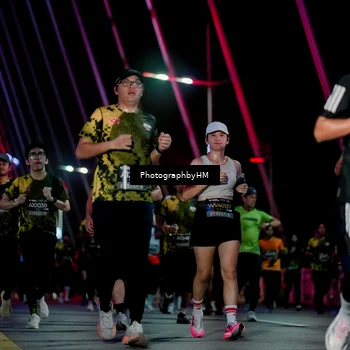 Runner Photo 6693041
