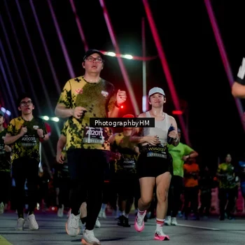Runner Photo 6693049