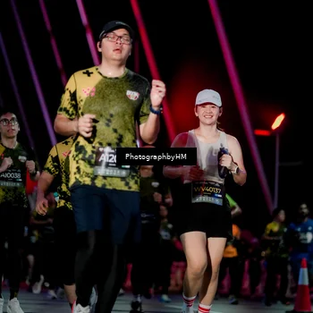 Runner Photo 6693055