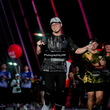 Runner Photo 6693105