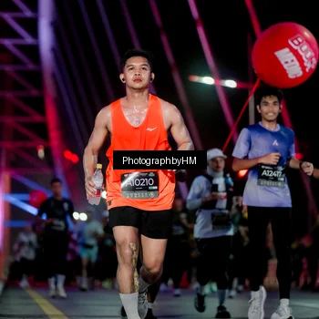 Runner Photo 6693131