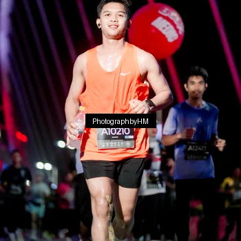 Runner Photo 6693148