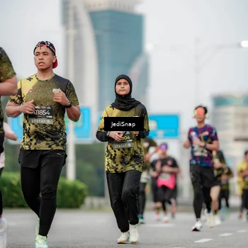 Runner Photo 6693235