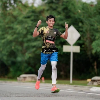 Runner Photo 6693356