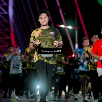 Runner Photo 6693443
