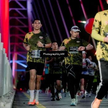 Runner Photo 6693478