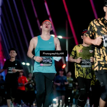 Runner Photo 6693504