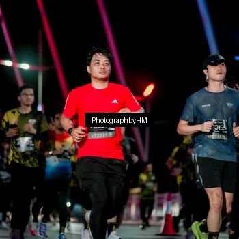 Runner Photo 6693530