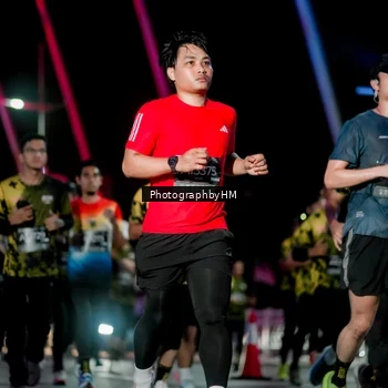 Runner Photo 6693533