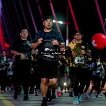 Runner Photo 6693543