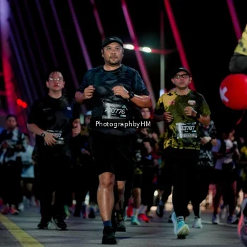 Runner Photo 6693545
