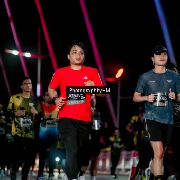 Runner Photo 6693548