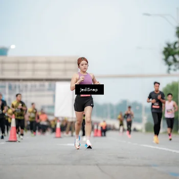 Runner Photo 6693701