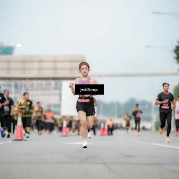 Runner Photo 6693702
