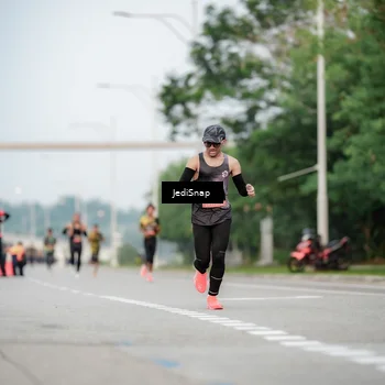 Runner Photo 6693942