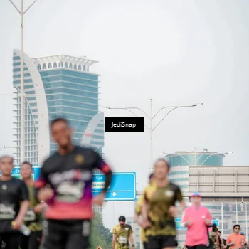 Runner Photo 6694157