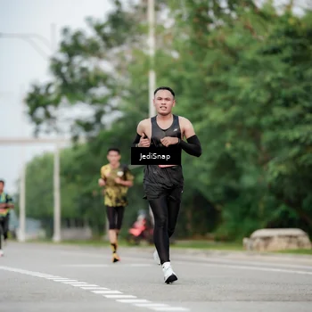 Runner Photo 6694314