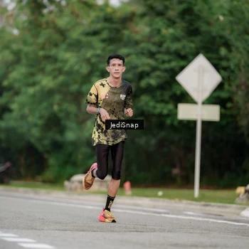 Runner Photo 6694457