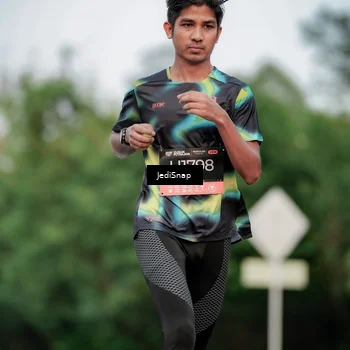 Runner Photo 6694654